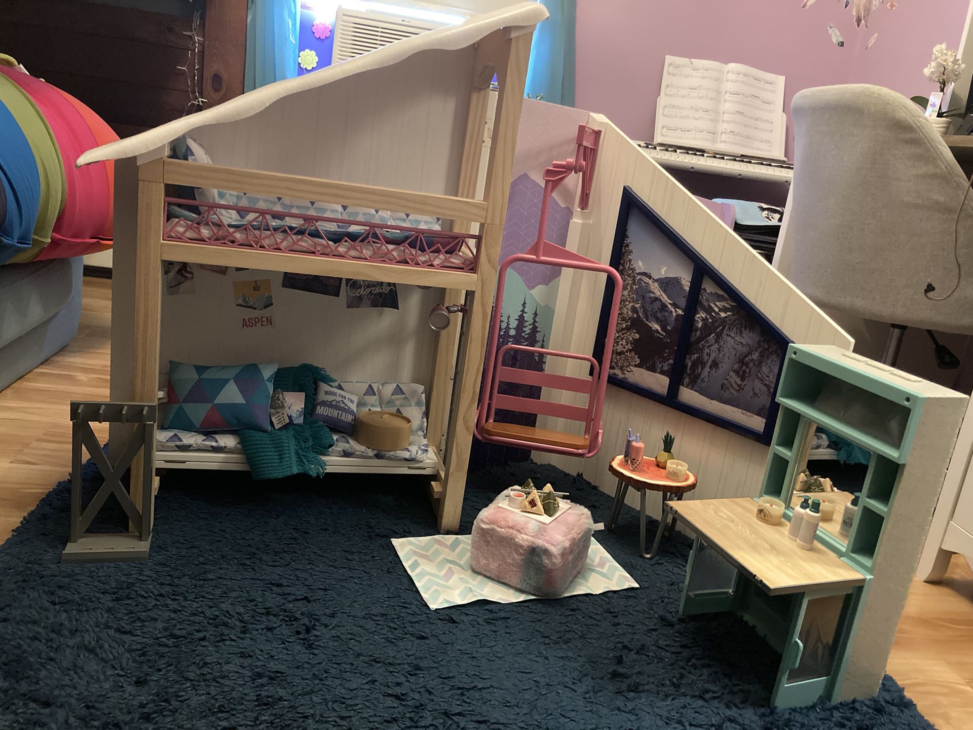 American Girl Dollhouse - Corinne & Gwynn’s Bedroom