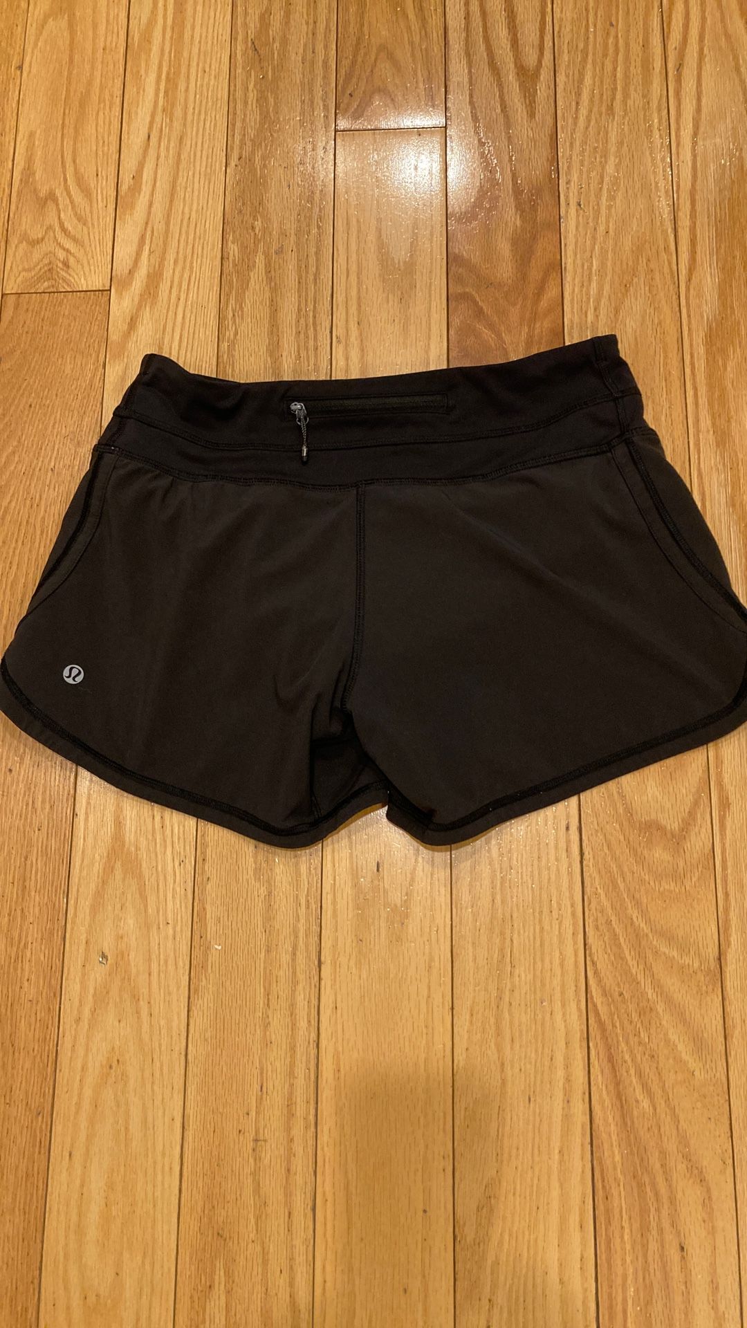 LULULEMON s 4