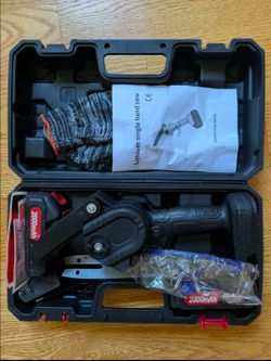 Mini chainsaw with two batteries and chains