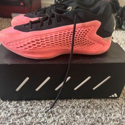 A.E 1 Low “mural” Size 9 Men’s 