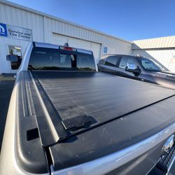 Retrax Pro Mx Bed Cover / Tonneau Cover 