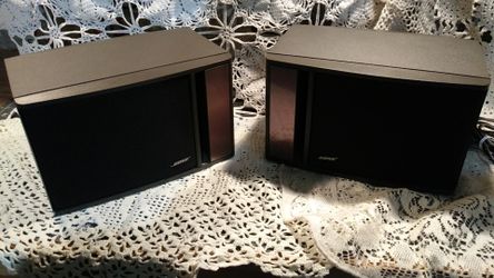 Bose model 141 speakers, Bose speakers, Great Sound for your office bedroom or kitchen