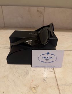 Prada Black Sunglasses w/ Case & Box