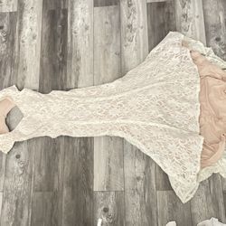 Gorgeous Ivory And Light Rose Pink 