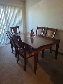 Solid Wood Dining Room Table With Extra Leaf