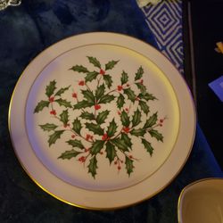 Lenox 24kt Gold Trimmed 3 Pc Christmas Set