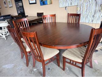 Dinning table 6 chairs