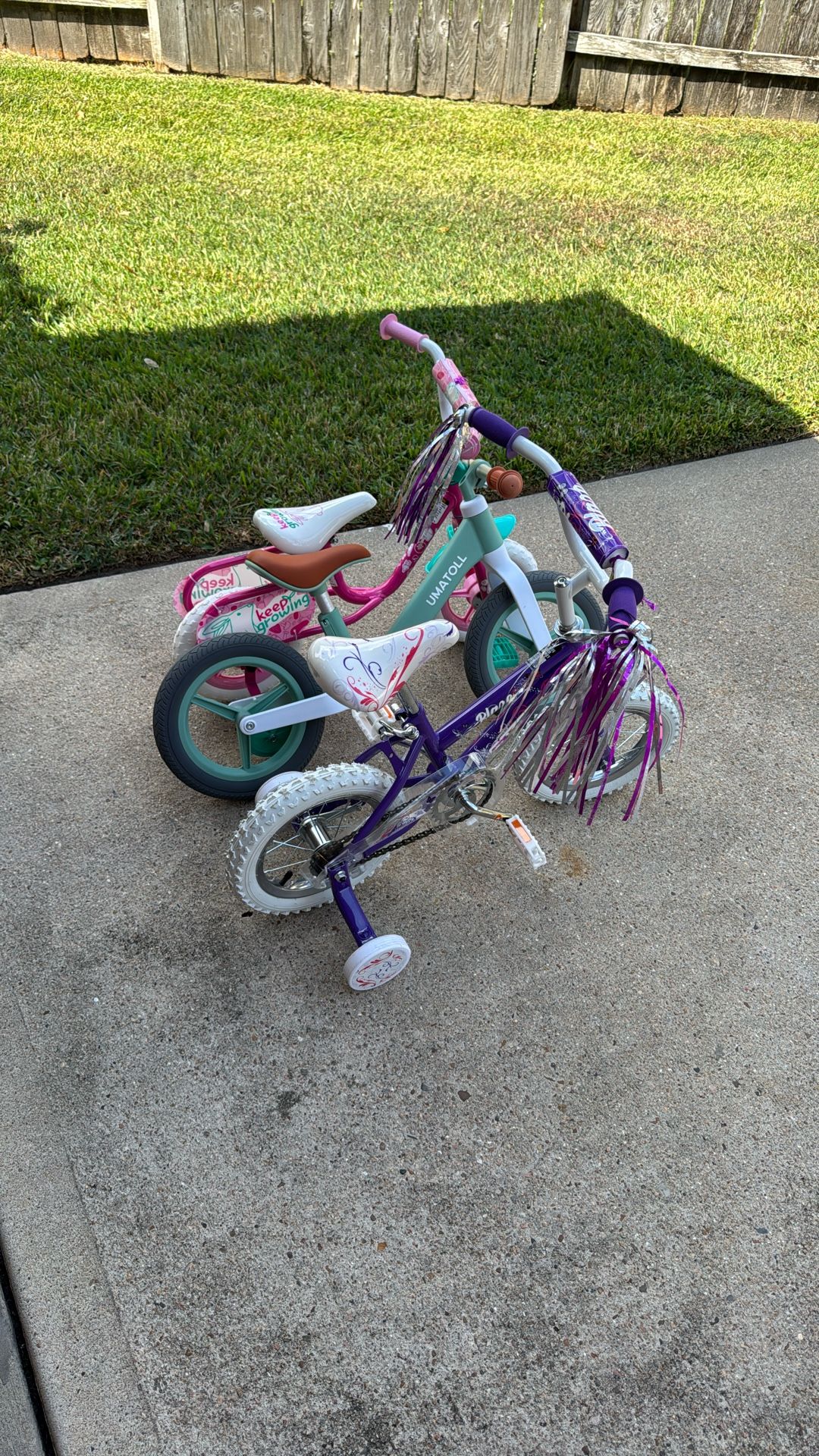Kids Bikes Bundle: Balance Bike & 2 Training Wheel Bikes