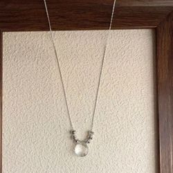 Jewelry necklace