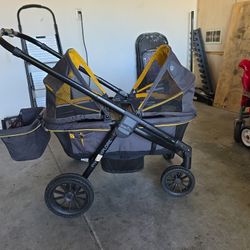 Evenflo Wagon Car Pivot Explorer