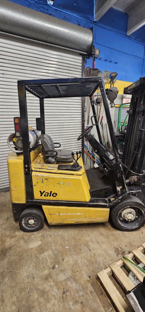 Yale Forklift 5,000 Lbs Cap