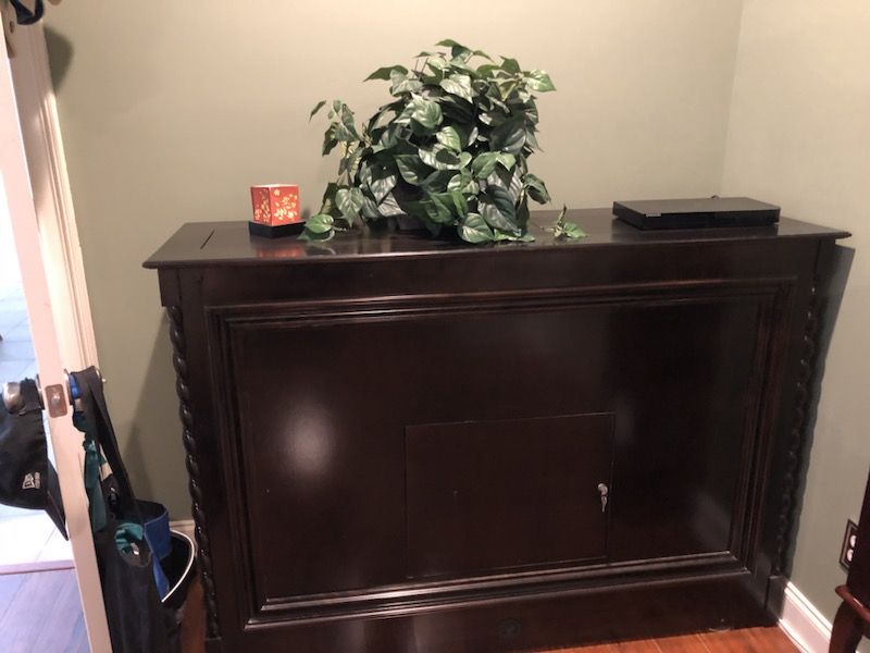 TV LIFT HIDEAWAY CABINET
