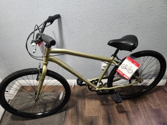 Huffy Bike Aluminum Parkside 27.5 7 Speed New Ready To Ride good condition