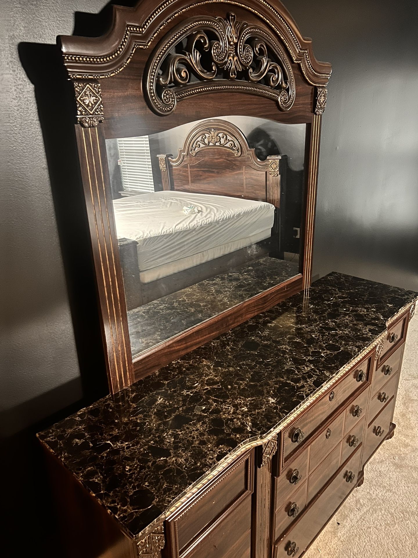 4 Piece Real Cherry Wood King Size Bedroom Set for Sale in Fayetteville