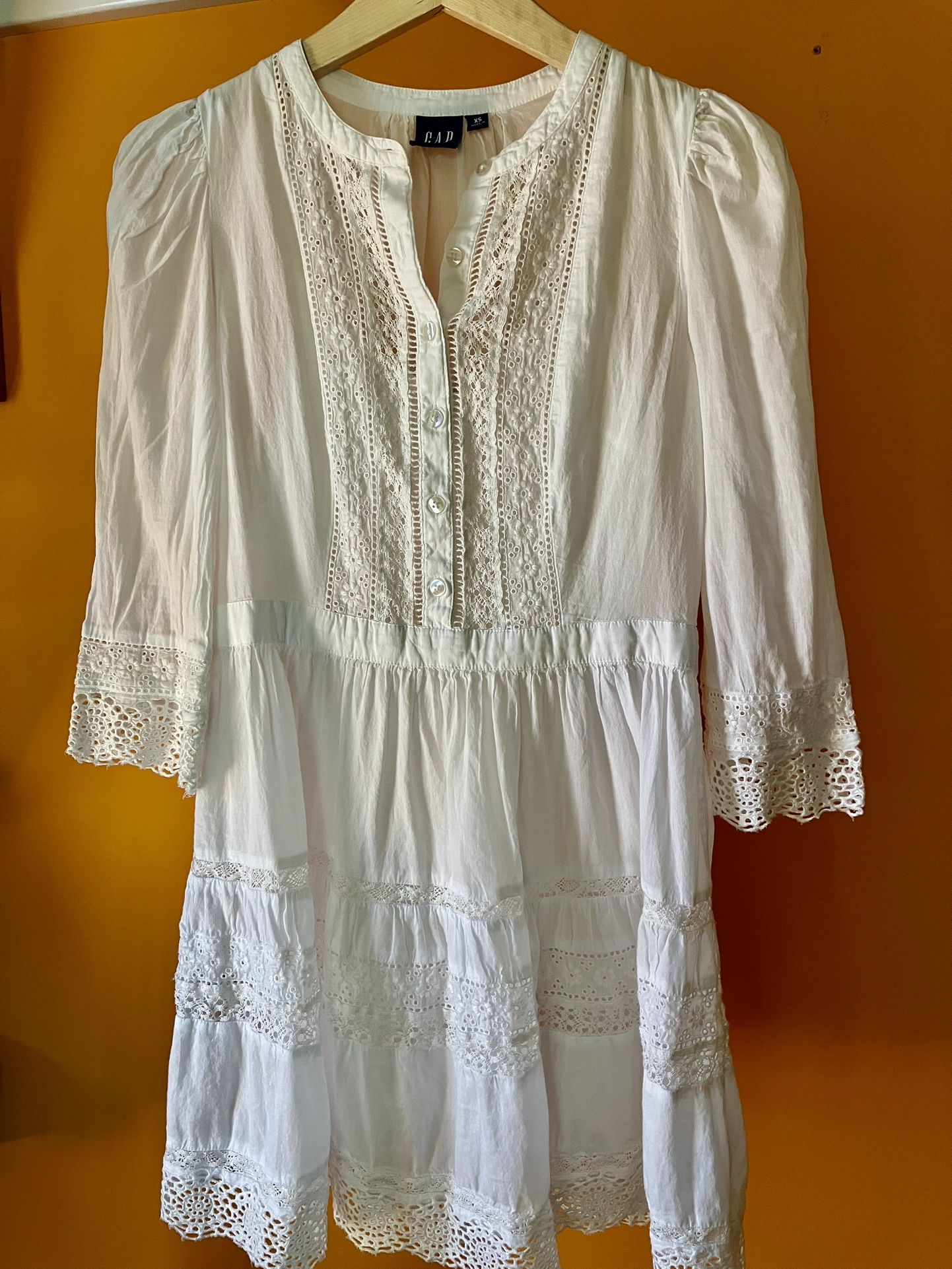 Women’s Mini Lace Dress