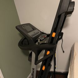 NordicTrack Treadmill-like New $500