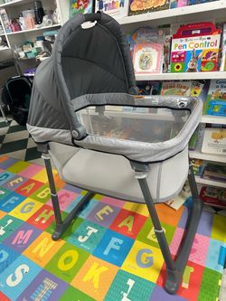 Adjustable and Foldable Baby Bassinet
