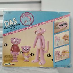 1984 Adica Pongo Pink Panther and Sons Das Air-Hardening Clay Model Kit
