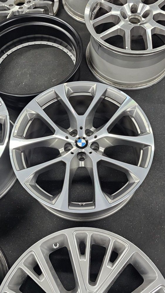 20x9 5x112 ET35 BMW X5 WHEELS OEM 20s