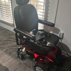 NEW Jazzy Elite Portable Power Chair
