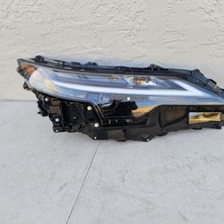 Lexus Rx350 Headlight 
