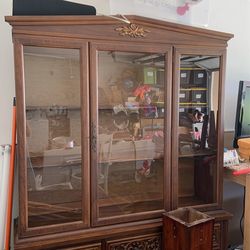 2 Piece Hutch. Great For Redo