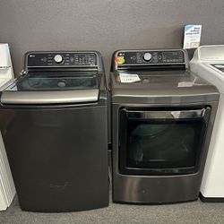 Open-Box Smart LG Washer And Gas Dryer