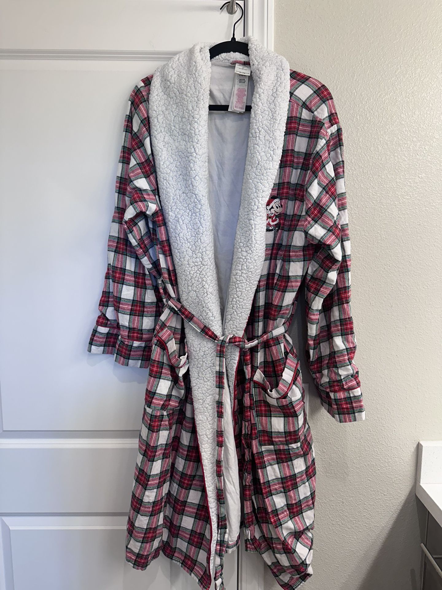Robe Disney