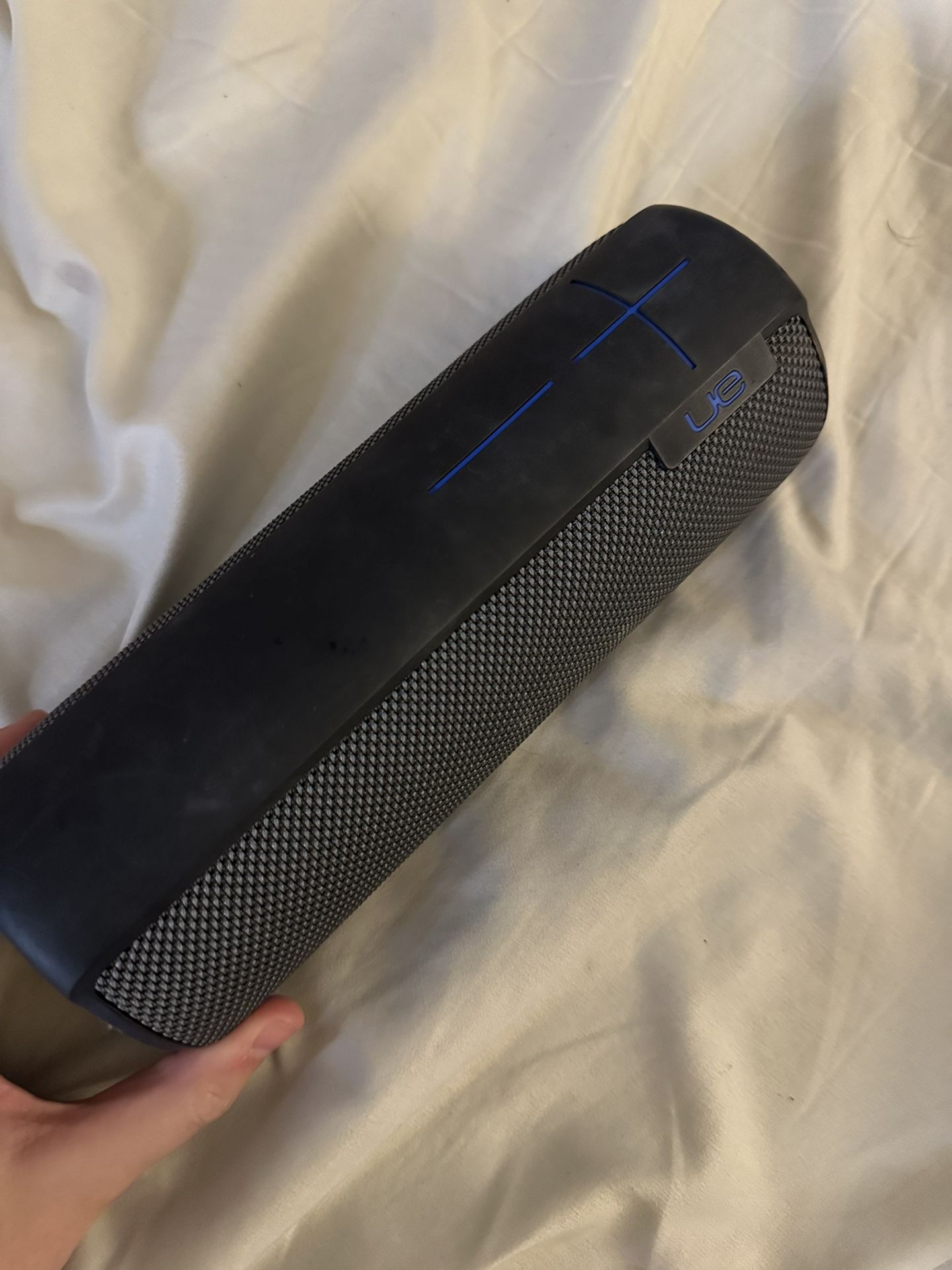 UE mega Boom Speaker