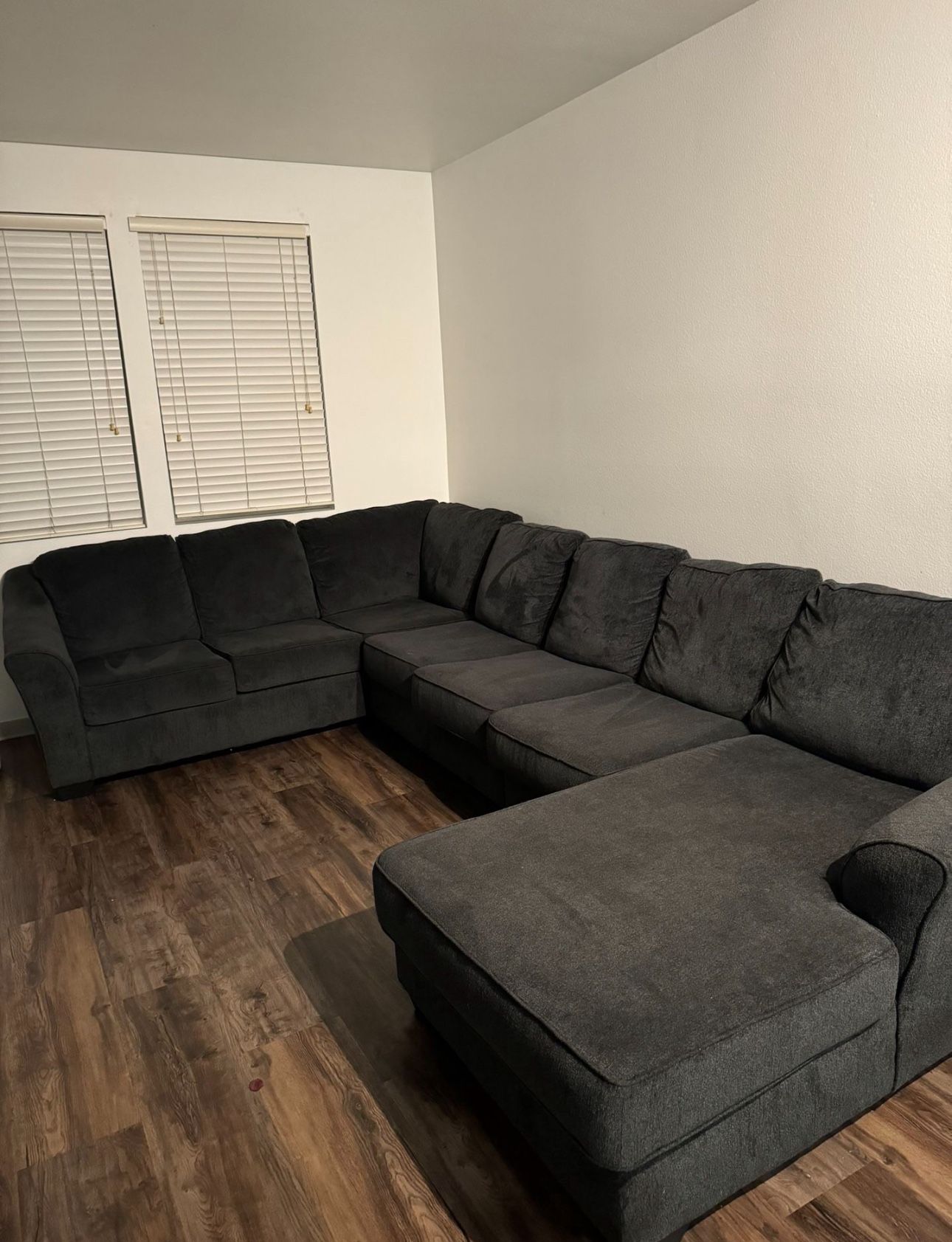 5-Piece Sectional Couch with Chaise