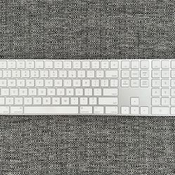 Apple Wireless Magic Keyboard W/Numeric keypad A1843