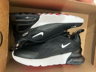 Air Max 270  Size 2