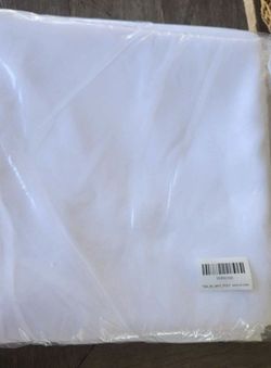 12 White Circle Table Cloths 90” 