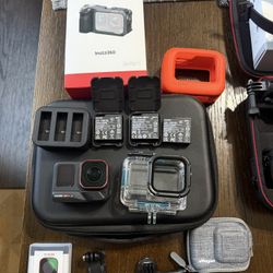 Insta360 Ace Pro 2 & Insta360 X4 W/ Accessories 