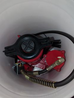 Pneumatic jack