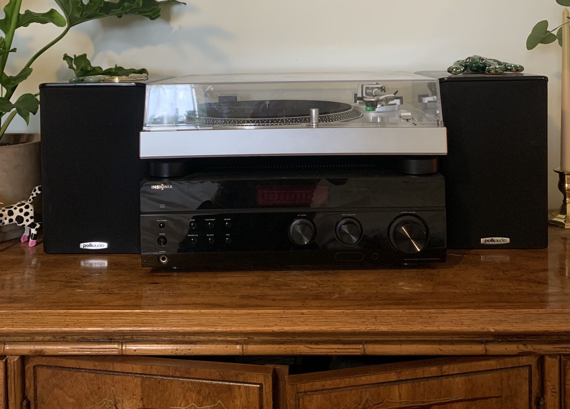 Audio Technica 120 with speakers and stereo receiver