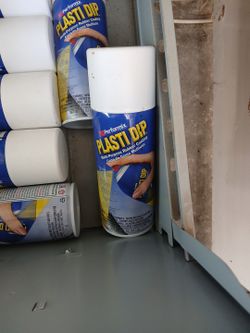 Plastic Dipping Spray Cans