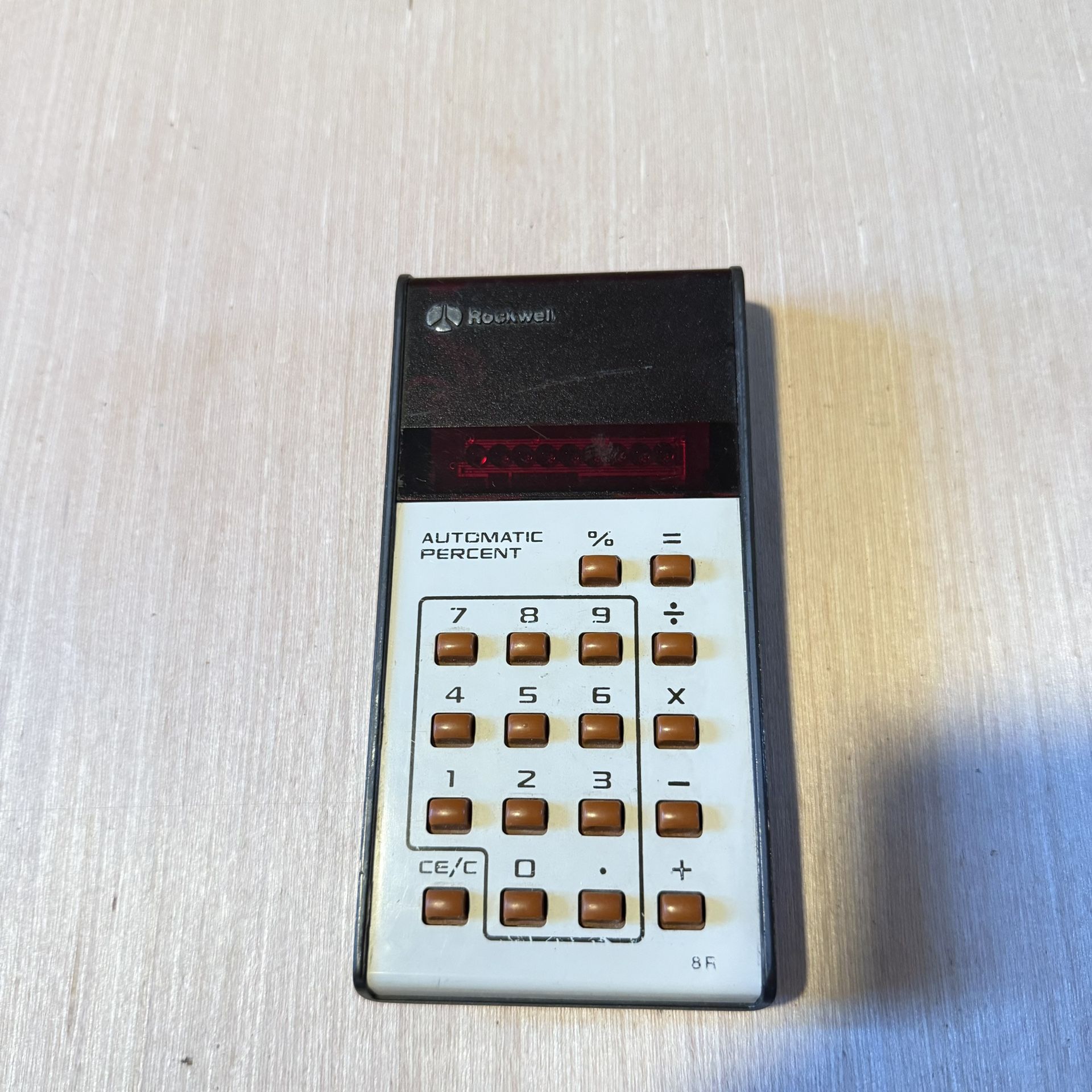 Rockwell Electronic Calculator w/Automatic Percent Red Letters 1970s Workin Read