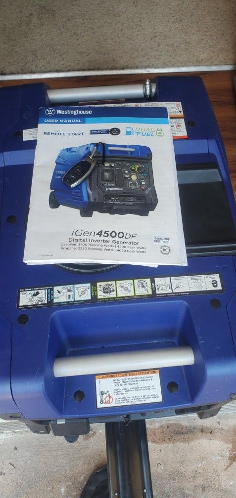 WestingHouse iGen4500DF Duel Fuel 4500-Running-Watt Portable Inverter Generator with Remote Start