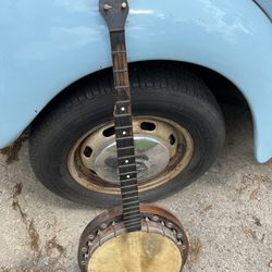 1930s Banjo - Needs Full Restoration 