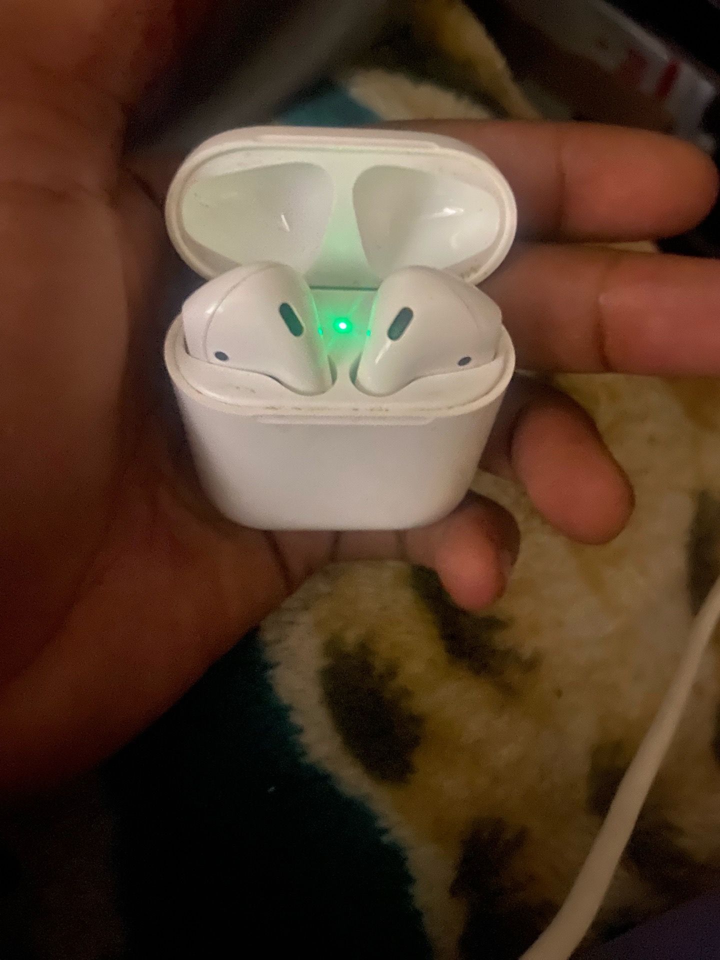 Apple AirPods