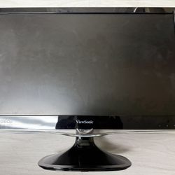 24 Inch Monitor 