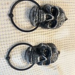 Halloween Decor