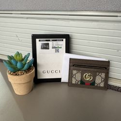 Card Holder