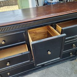 Very Nice 2 Person His & Her Black Dresser