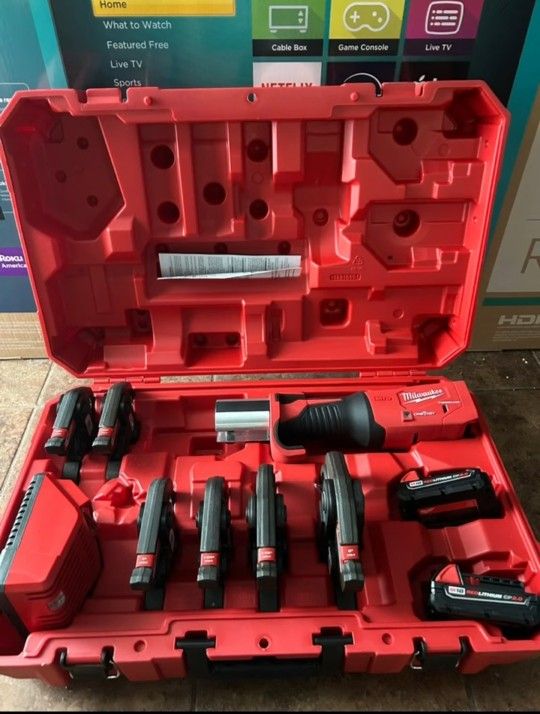 Milwaukee M18 Propress Tool