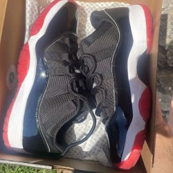 Jordan 11 Retro Low Bred (2025)