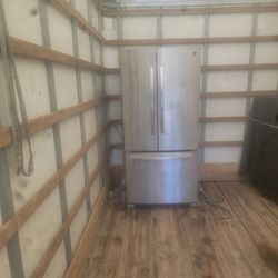 Kenmore Refrigerator 