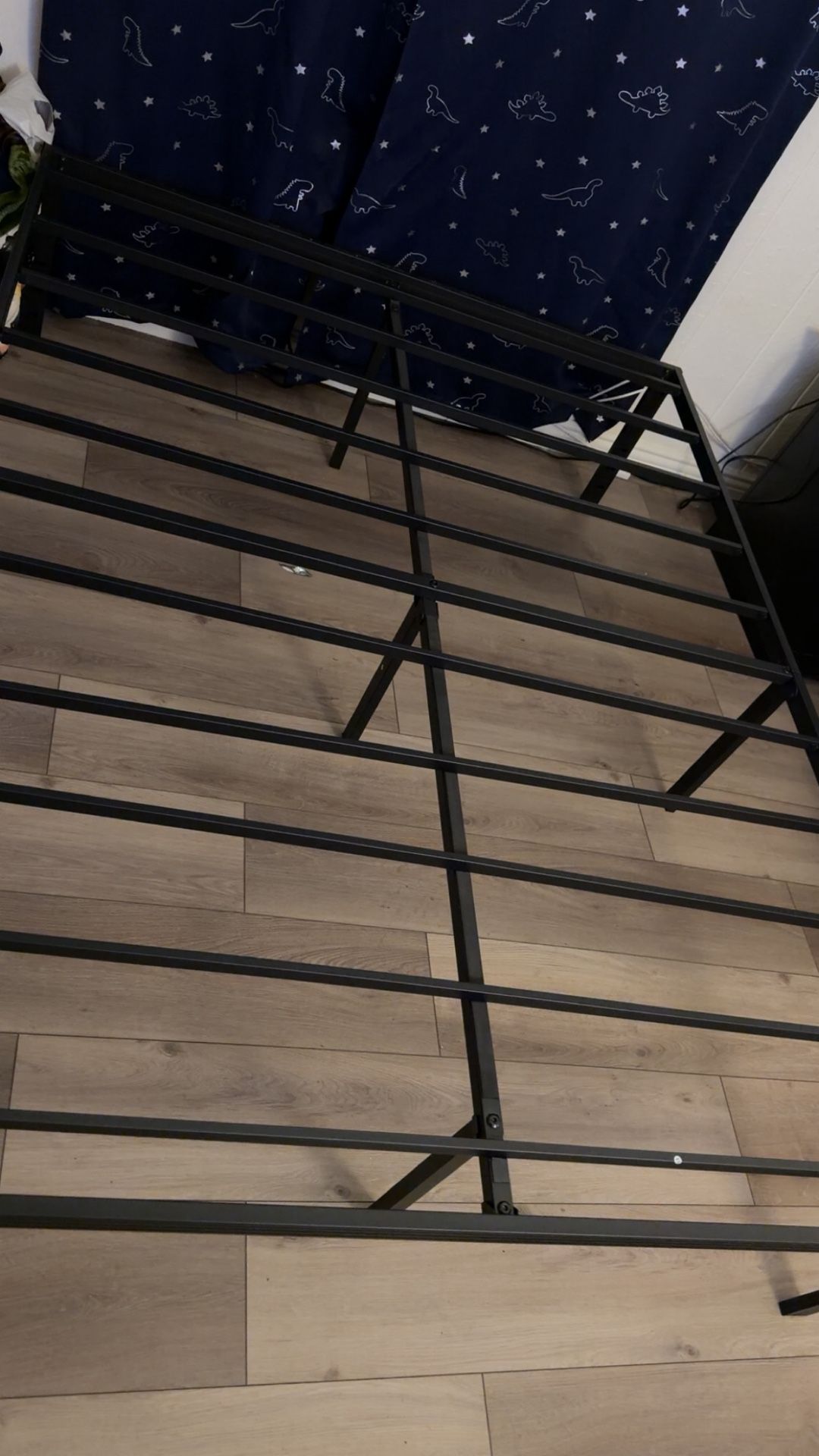 Queen Size Bed Frame Metal