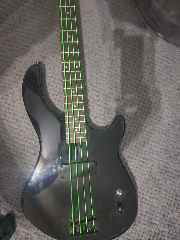 Dean Bass Guitar 
